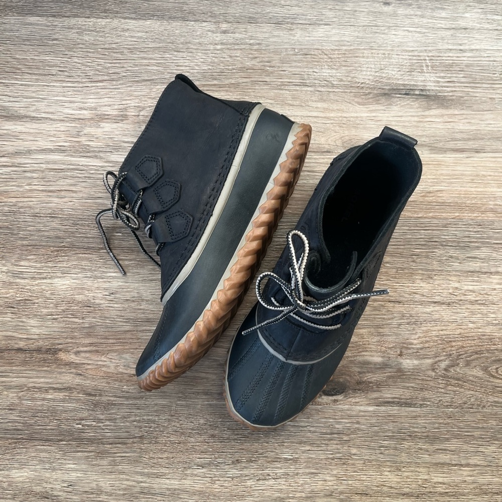 Winter boots
